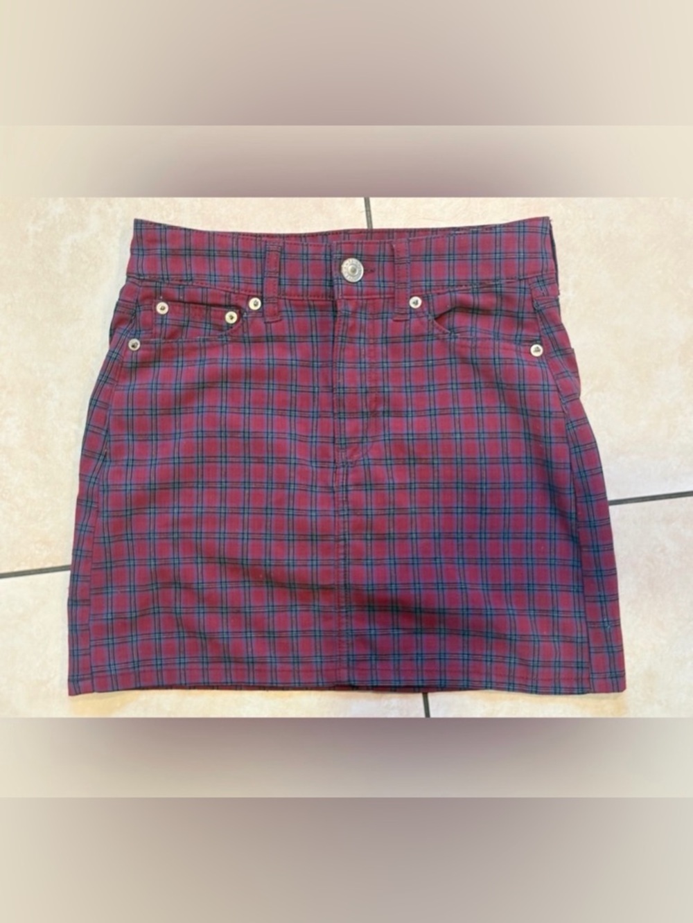 American Eagle Outfitters Red Blue Plaid Mini Skirt Short Skirt, Casual Preppy